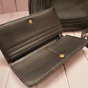 Marc Jacobs Pebbled Leather Bifold Wallet